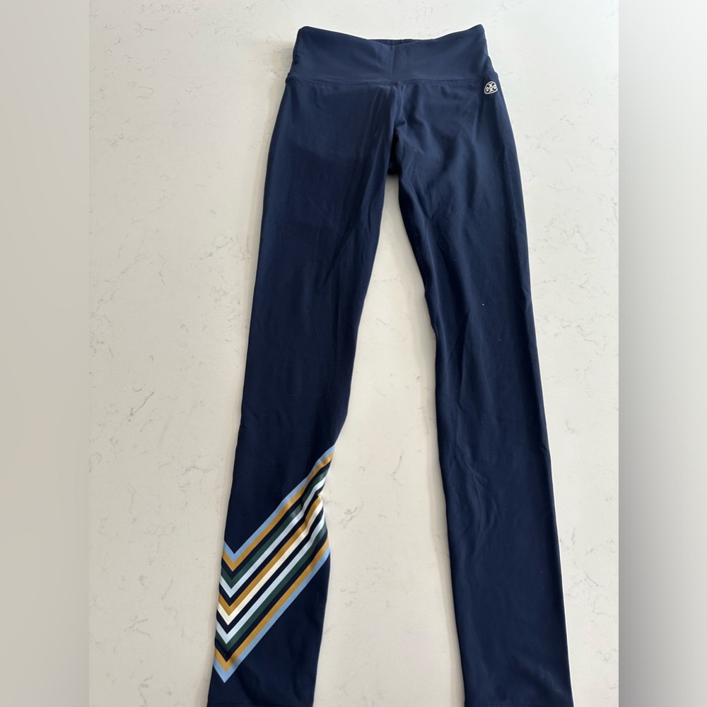Tory sport Navy blue leggings with design in left leg